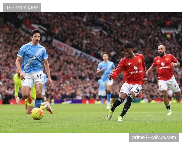 曼联高效反击胜曼城 控球率32%却取2-0完胜 曼联高效反击胜曼城 控球率32%却取2-0完胜